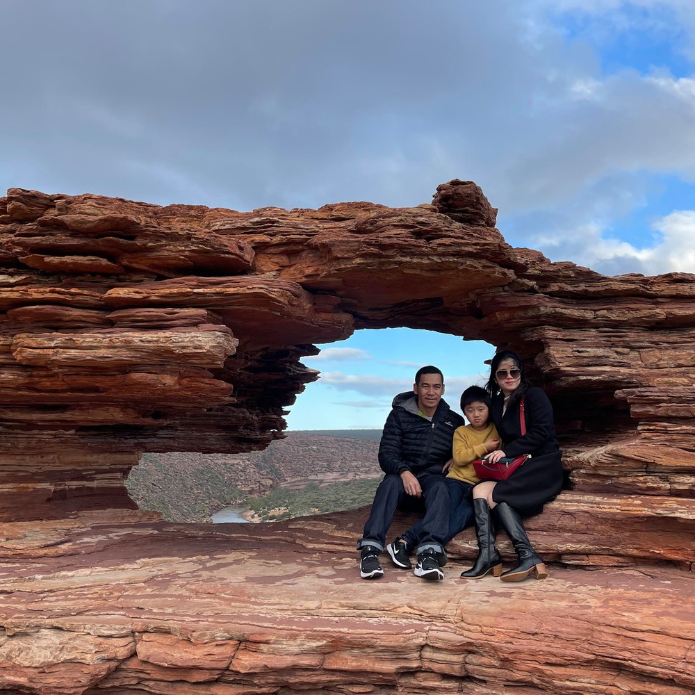 Meet your Posher, Nina